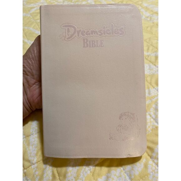 Dreamsicles Bible: New King James Version, leather bound - Picture 1 of 16